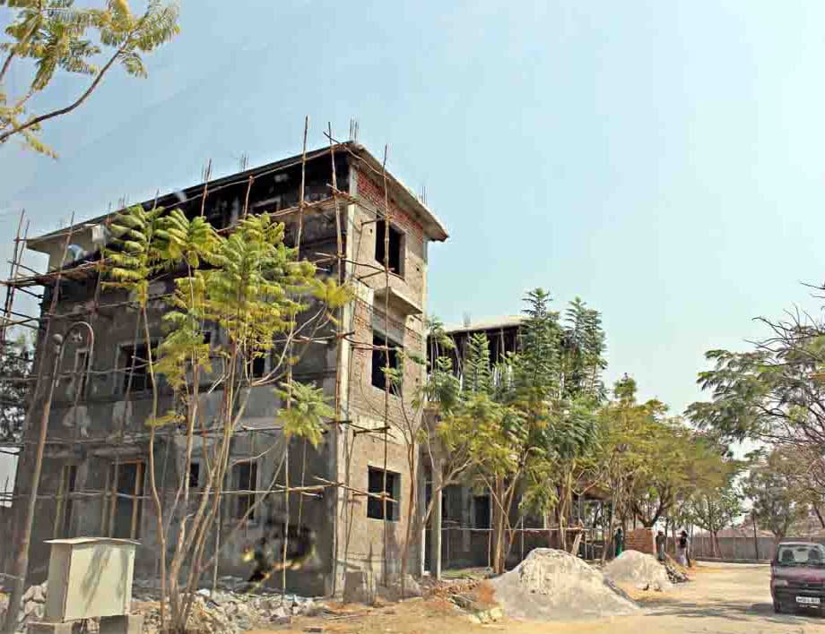 Maxcon Lake View Enclave