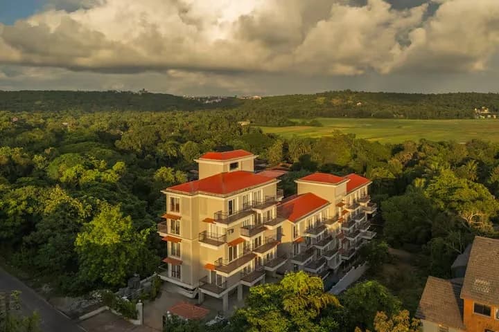 Sharayu 21 Armando Pereira